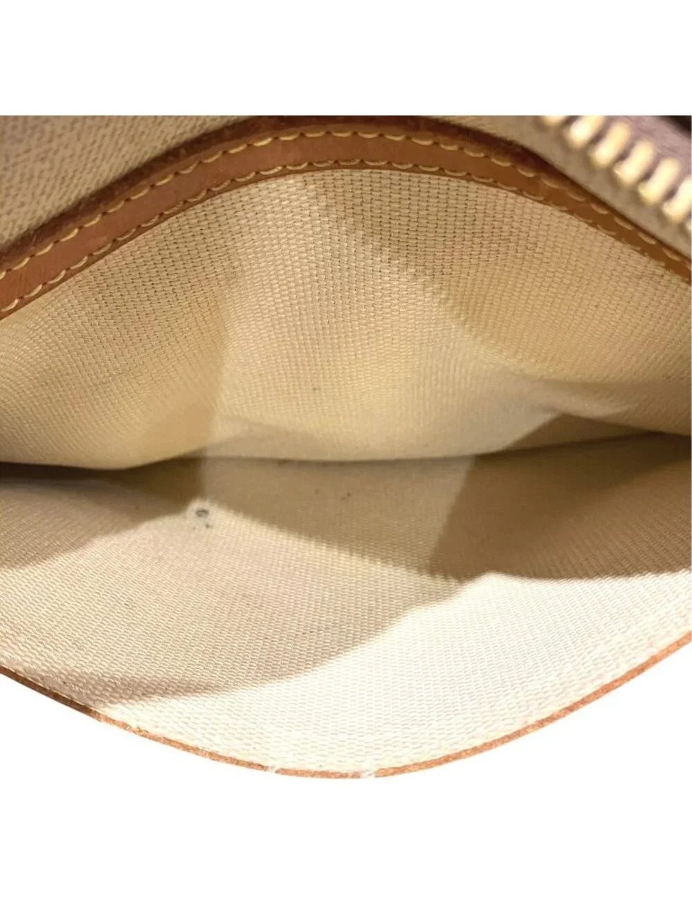 Louis Vuitton Reporter PM Monogram Shoulder Bag Canvas